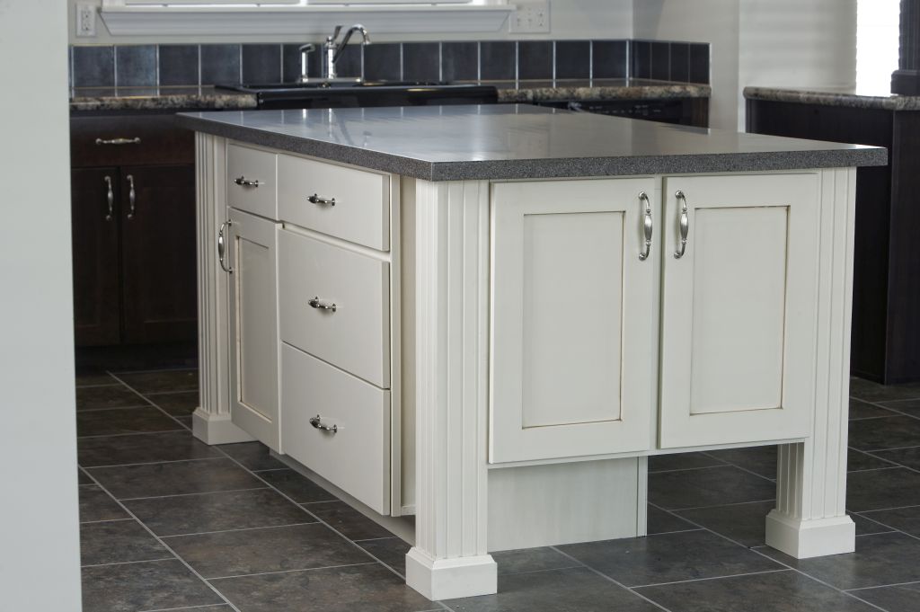 Summit Lattimore 1S3017V by RAnell Homes Yates Home Sales